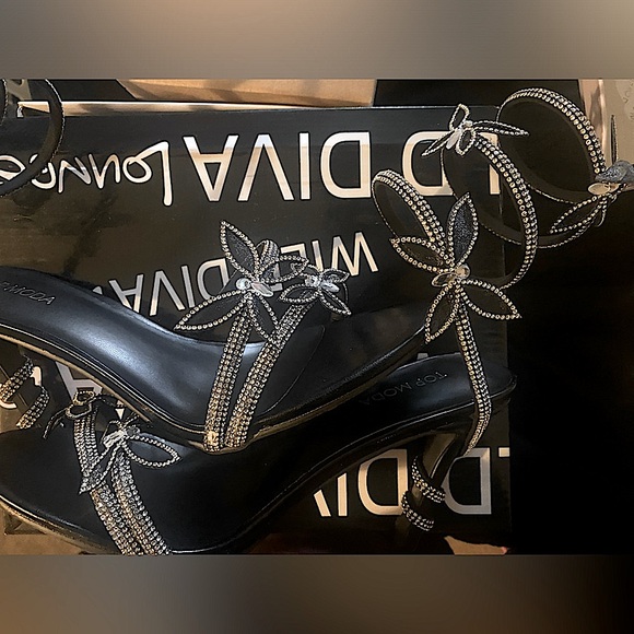 Cute and Fashionable black and silver butterfly heels - Picture 1 of 4
